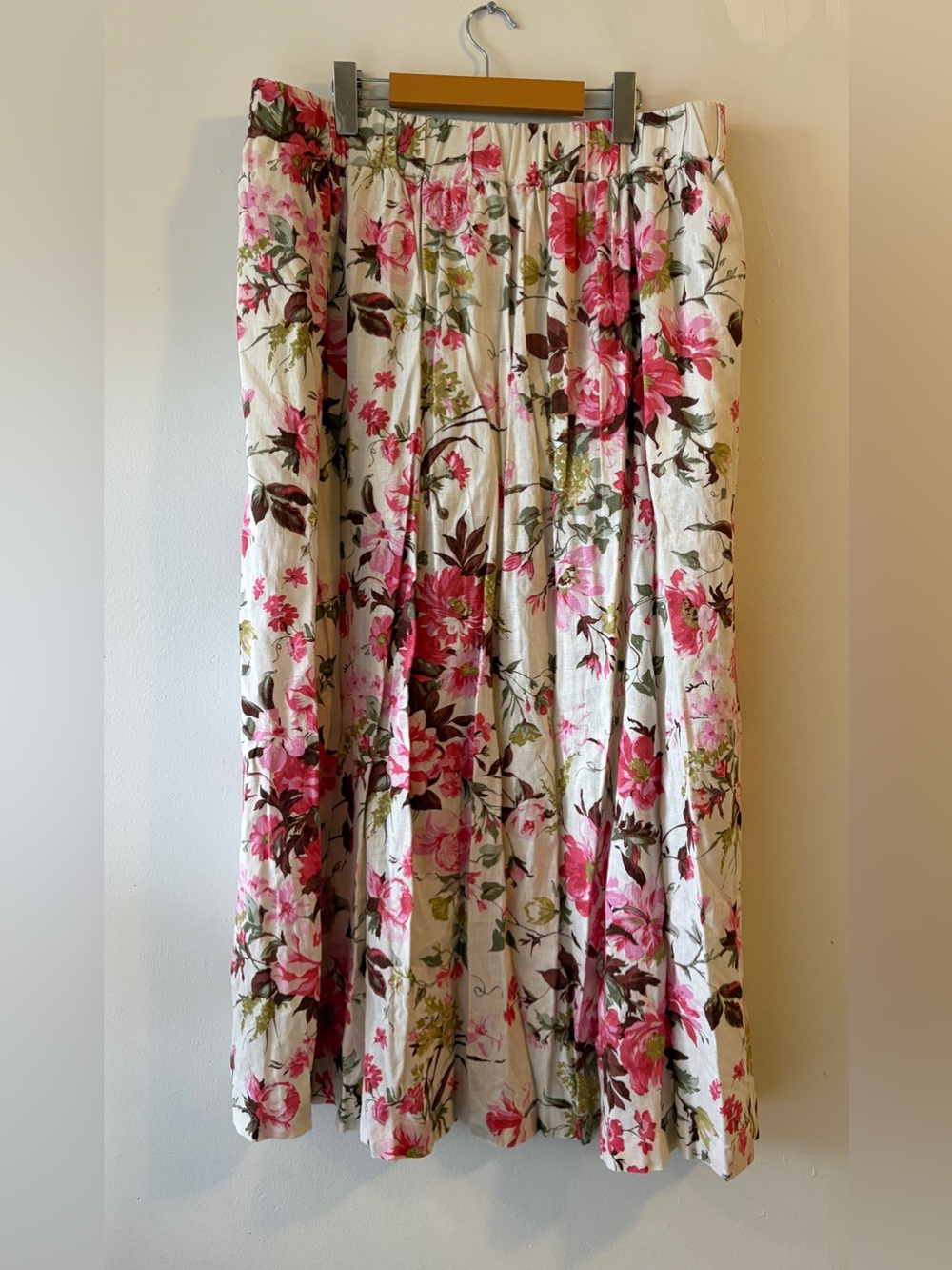 Abercrombie & Fitch Cream Floral Maxi Skirt with Pink Flowers - Picture 4 of 10